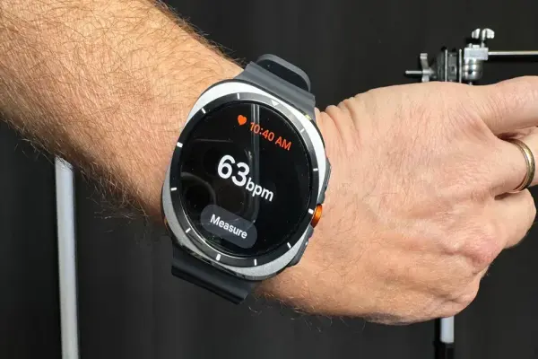 Mới mua đồng hồ Samsung Galaxy Watch? Hãy xem 3 tính năng ẩn mà bạn không muốn bỏ lỡ này nhé!